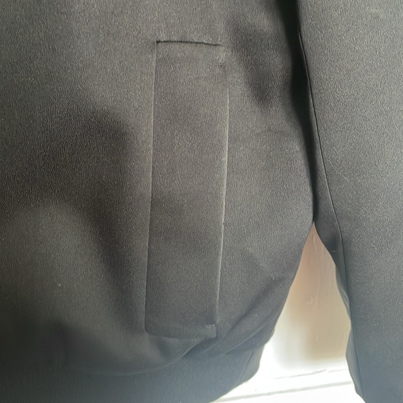 Everlane Black jacket - Picture 9 of 11
